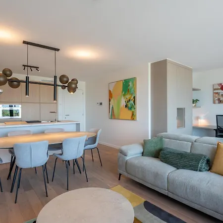 Stunning Dune Views - Light-filled Coastal Retreat * Ostenda