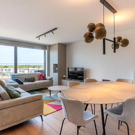 Stunning Dune Views - Light-filled Coastal Retreat Apartament *